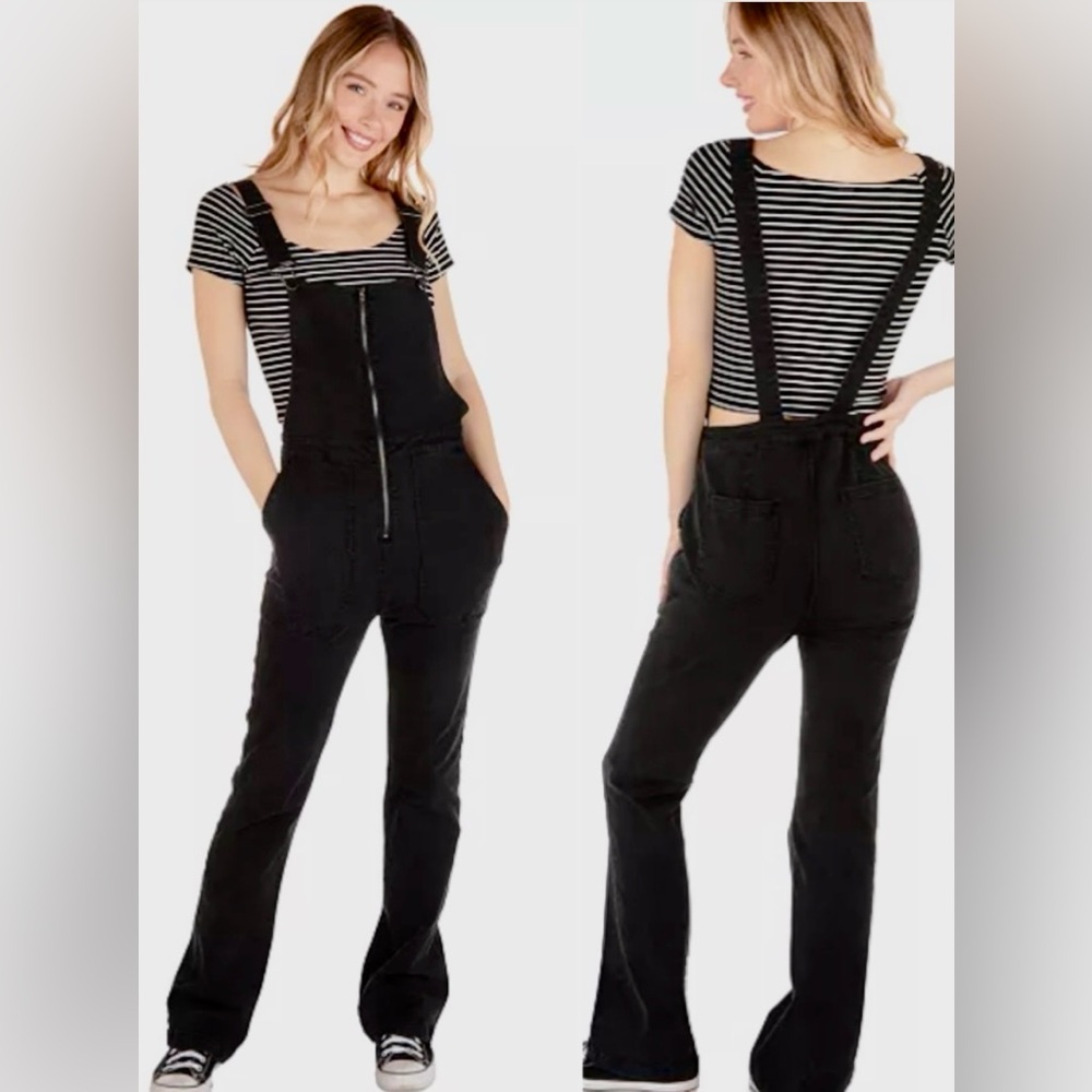 Hurley Ada front zip overalls in black wash, size L. WORN ONCE